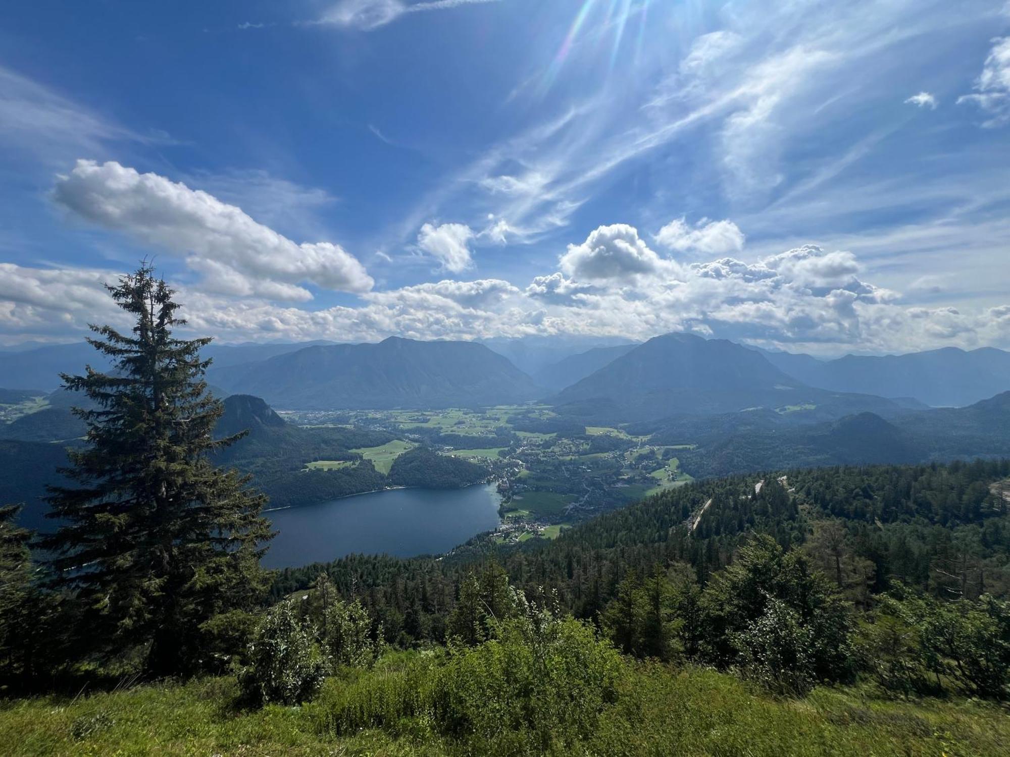 Ausseerland Apartments - Relax, Ski, Hike And Bike, Garden, Parking, Bbq, Near Hallstatt, Loser, Tauplitz And Krippenstein, Free Wi-Fi And Netflix Бад Аусзее Экстерьер фото